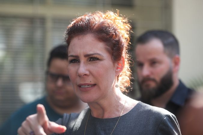 Zambelli se apresenta a autoridades da Itália
