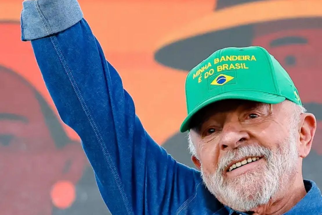 Lula anuncia pacote de R$ 30 bilhões para empresas afetadas por tarifaço de Trump
