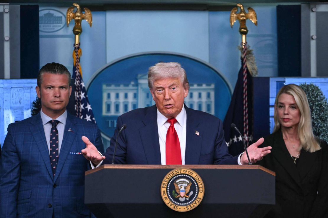 Trump ameaça com 10 anos de prisão quem danificar estátuas em Washington