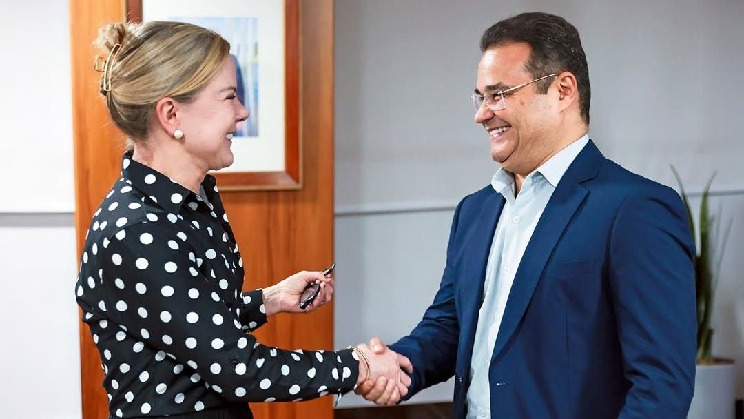 Fábio Trad é recebido no PT por ministra do governo Lula e políticos de MS