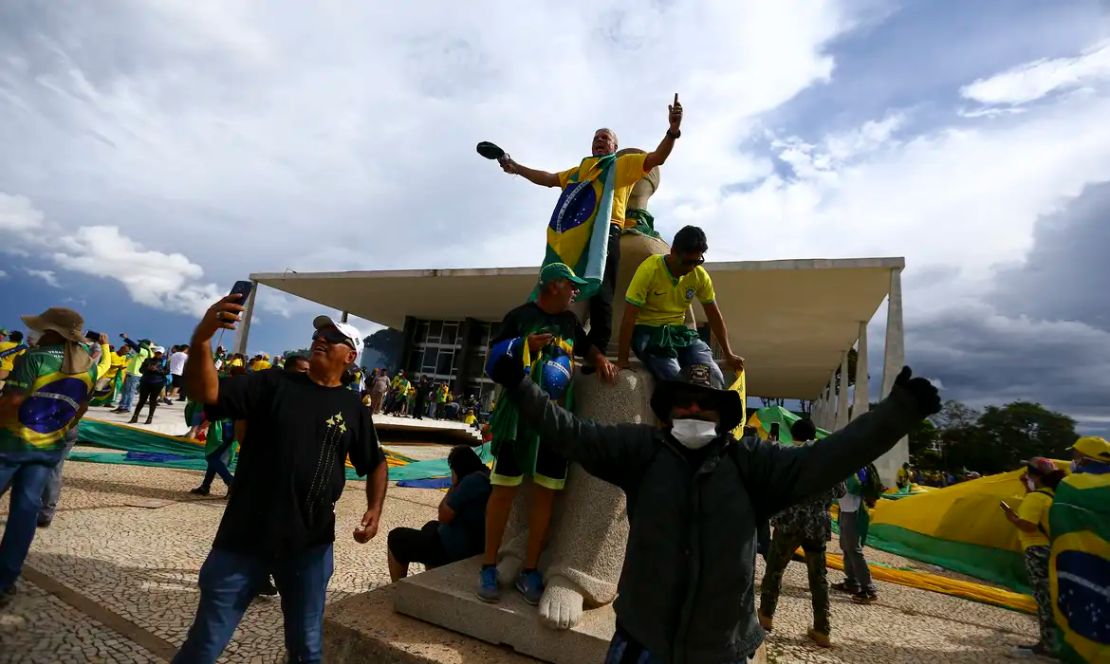 Veja como PGR liga Bolsonaro aos atos antidemocráticos de 8 de janeiro