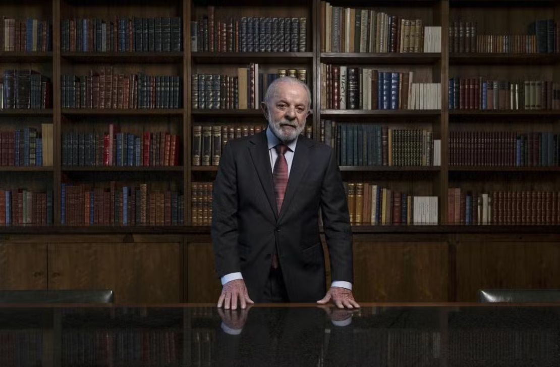 Lula critica tarifa dos EUA e diz que medida tem motivação política