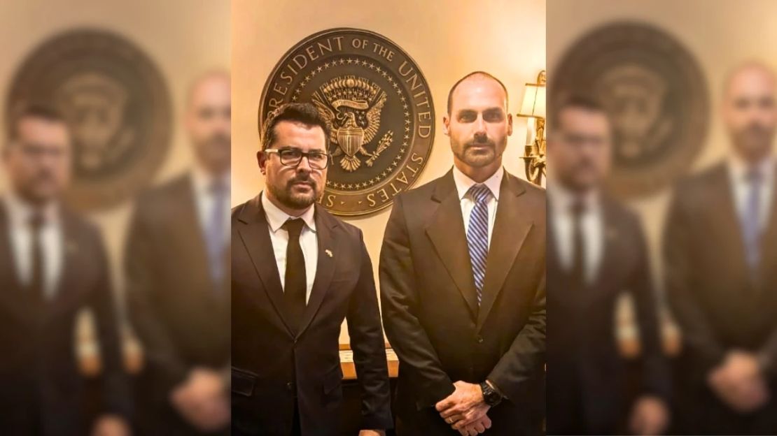 PGR denuncia Eduardo Bolsonaro e Paulo Figueiredo por coação