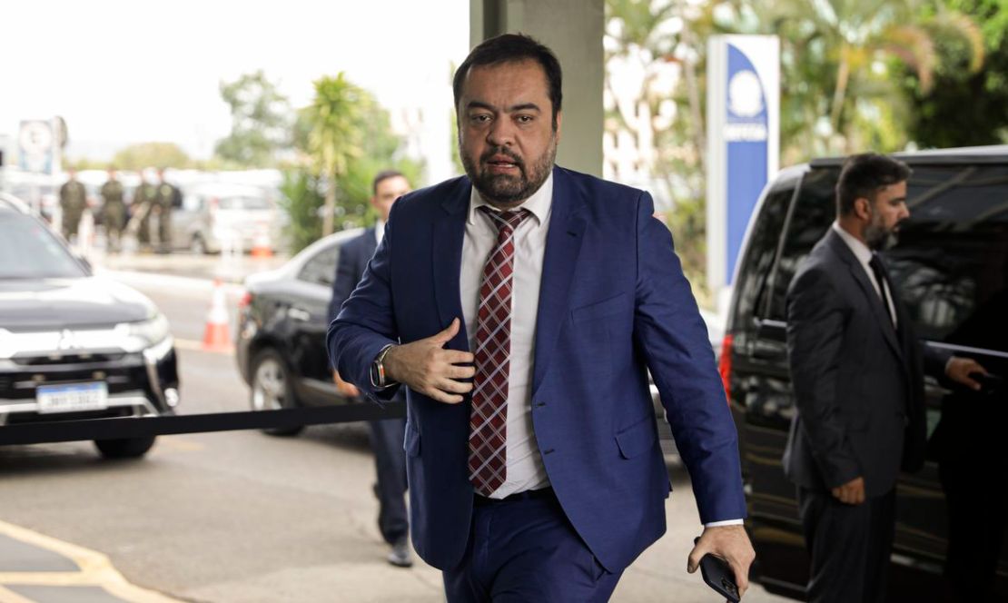 Castro diz que megaoperação foi um sucesso: “De vítimas, só policiais”