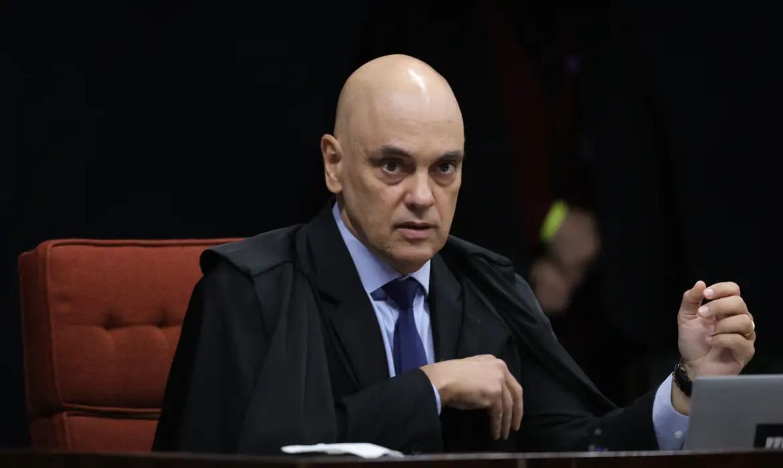Moraes alega impertinência e desconsidera pedido sobre saúde de Bolsonaro