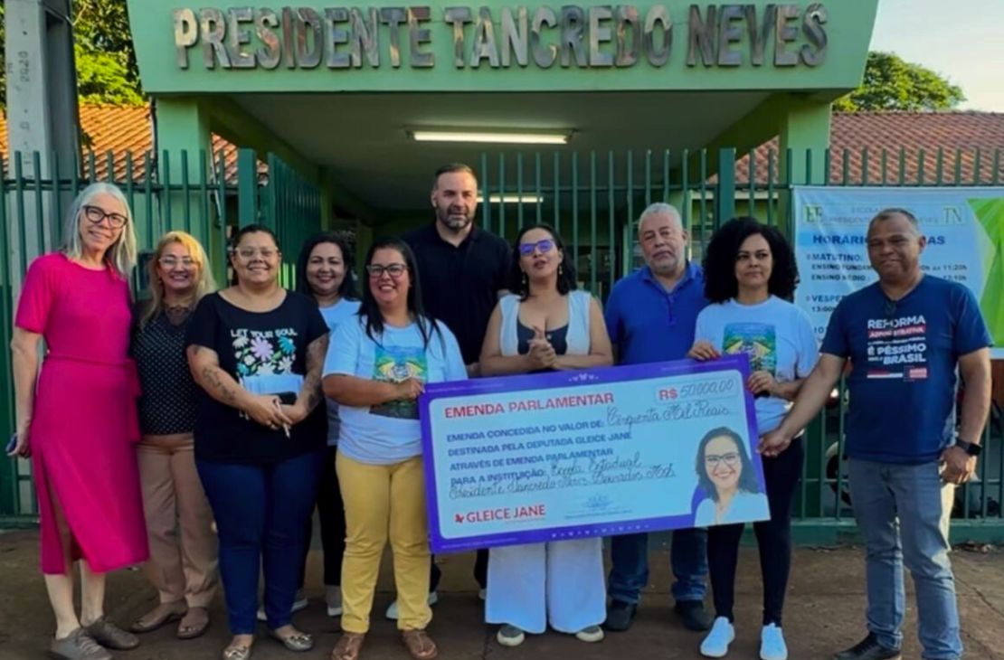 Prof.ª Gleice Jane cumpre agenda da educação no interior de Mato Grosso do Sul