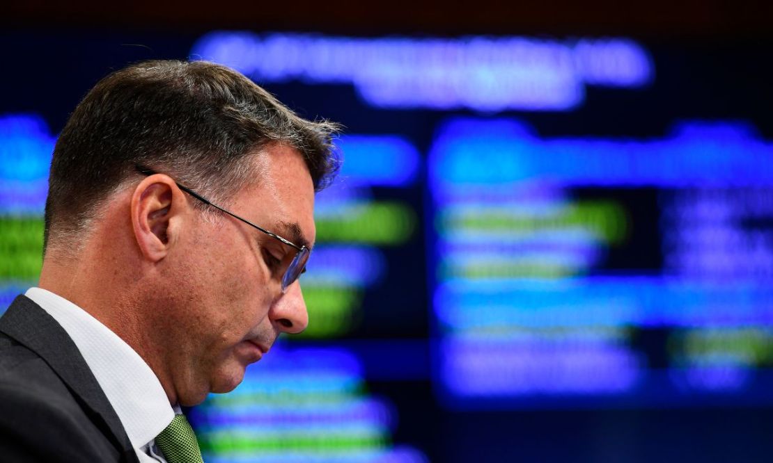 Centrão reage e isola família Bolsonaro após lançar Flávio como nome para 2026