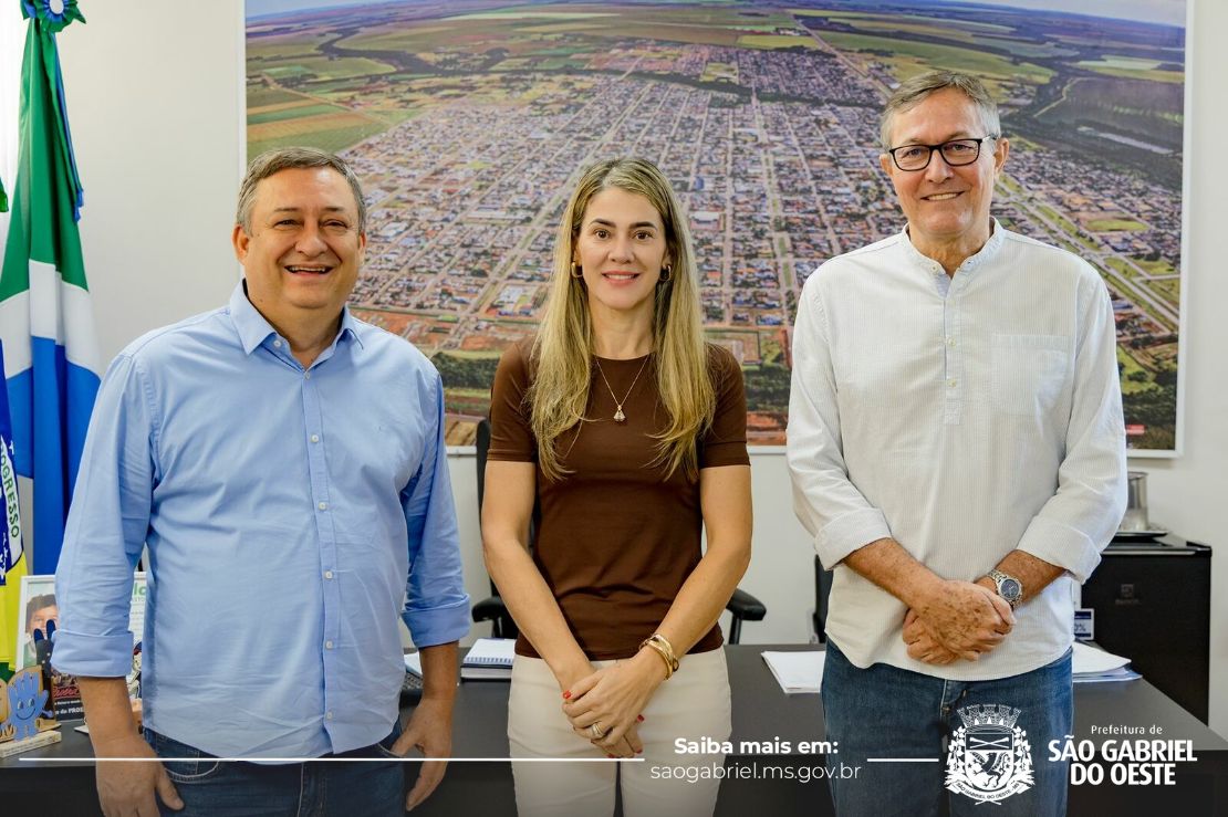 Enfermeira Kátia Lira Adono assume a Secretaria Municipal de Saúde de São Gabriel do Oeste