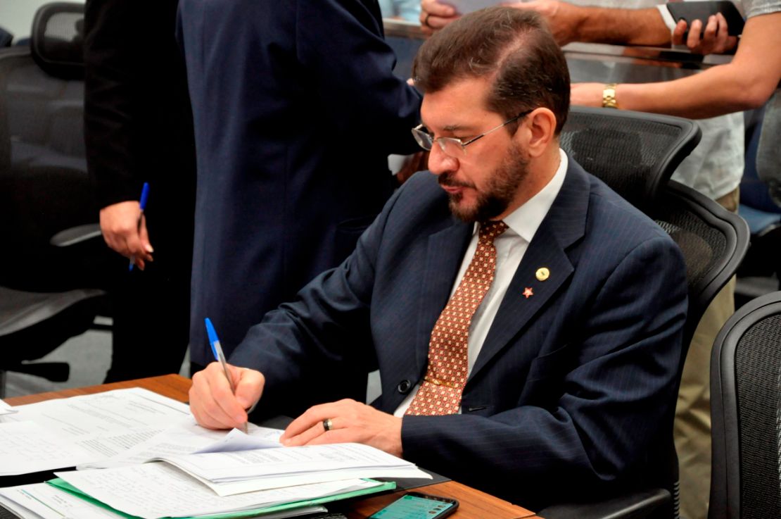 Lei: Alertas contra o racismo poderão ser divulgados em eventos em MS