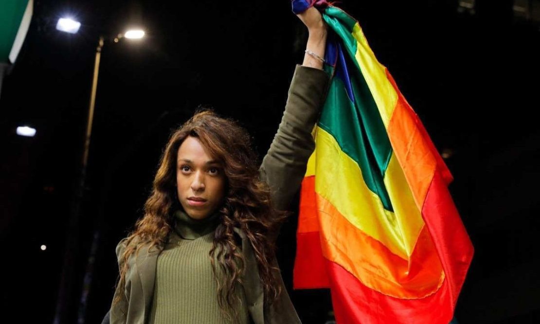 Primeira mulher trans assume presidência da Comissão dos Direitos da Mulher na Câmara