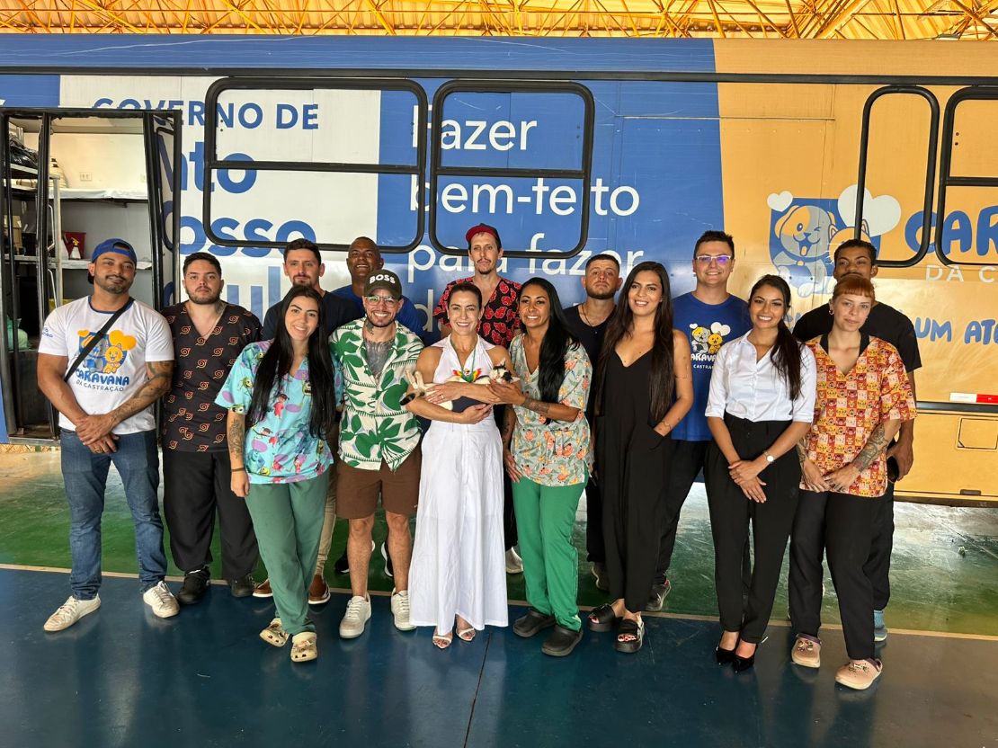 Com aporte de Soraya Thronicke, Caravana da Castração ganha R$ 2 milhões e entra em nova fase em MS