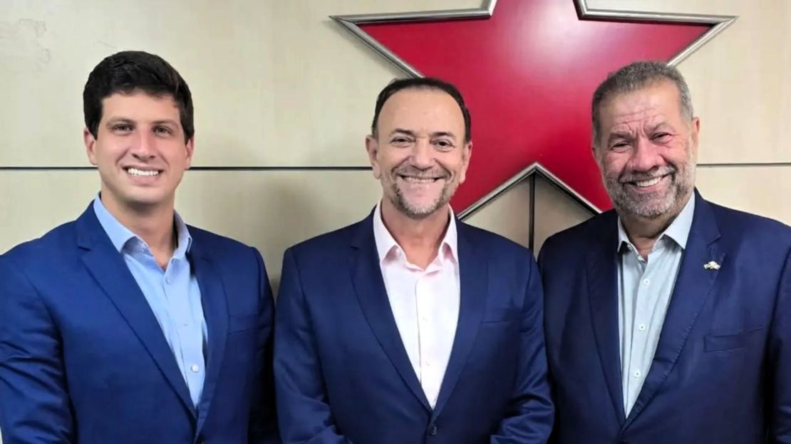 Com acordo PT-PSB-PDT, Lula terá apoio de toda a esquerda pela 1ª vez