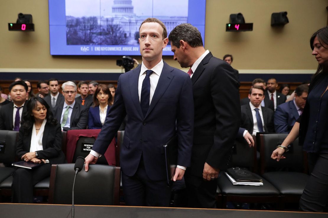 Justiça dos EUA condena big techs por impacto na saúde mental de jovens