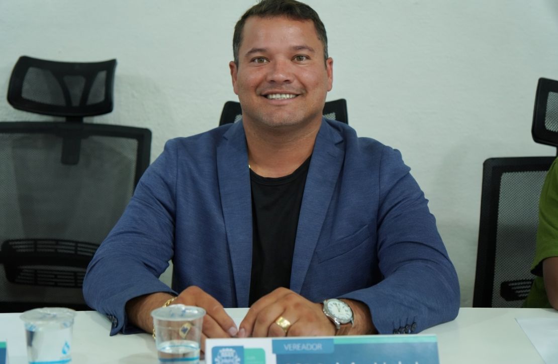 Vereador Maurício Helpis cobra ampliação de serviços urbanos para bairros de Coxim