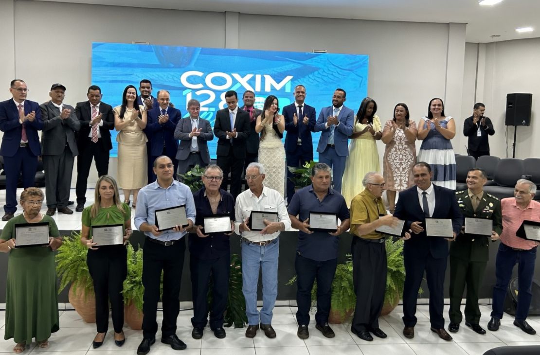 Coxim celebra sua história com homenagem a cidadãos de destaque em sessão solene