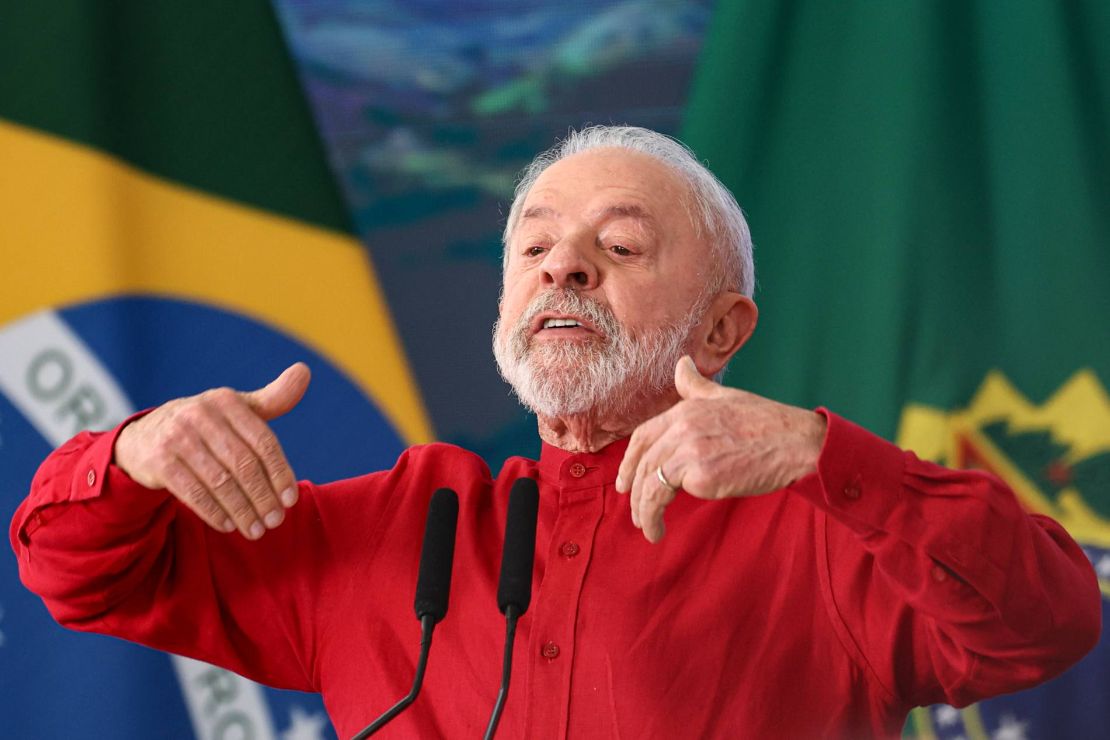 É compromisso impedir que um fascista volte a governar, diz Lula