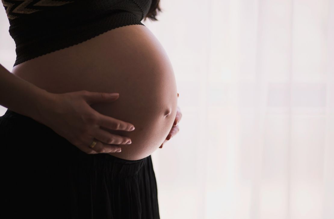 Câmara de Coxim aprova projeto que garante direitos à maternidade no exercício do mandato parlamentar