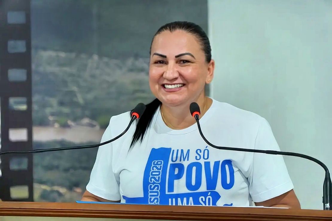 Vereadora Lourdes da Silva apresenta moções e valoriza ações religiosas em Coxim