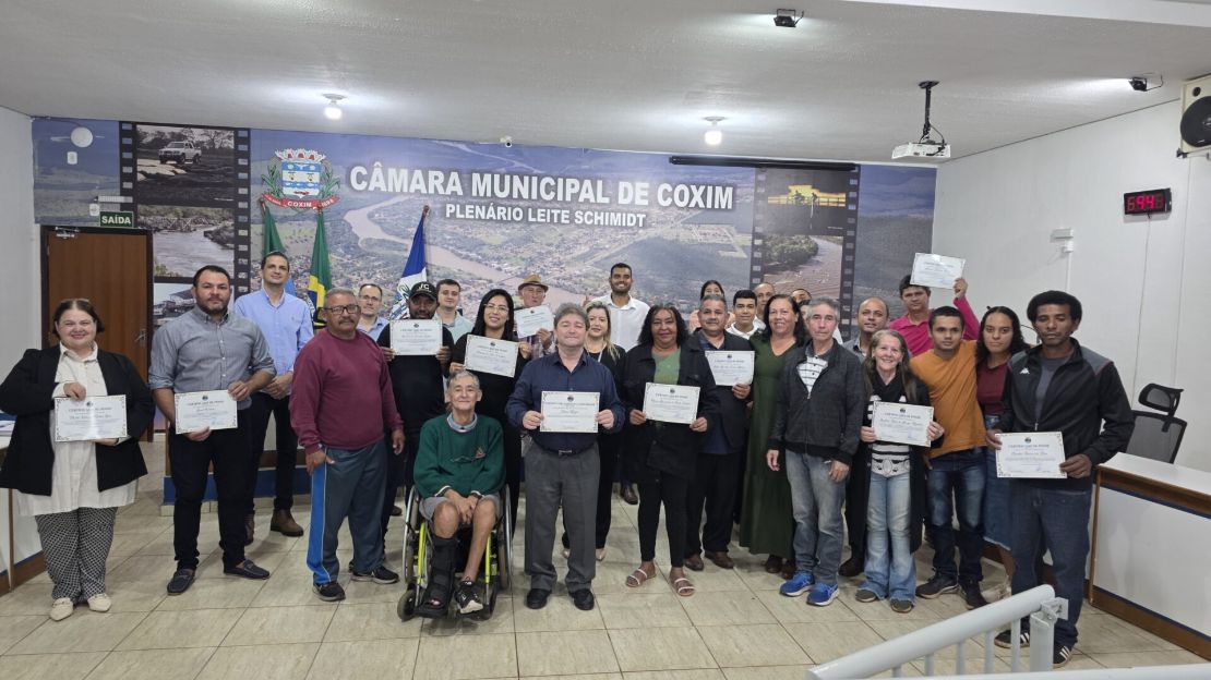 Presidentes de bairros são empossados pela UCAM e reforçam participação comunitária em Coxim