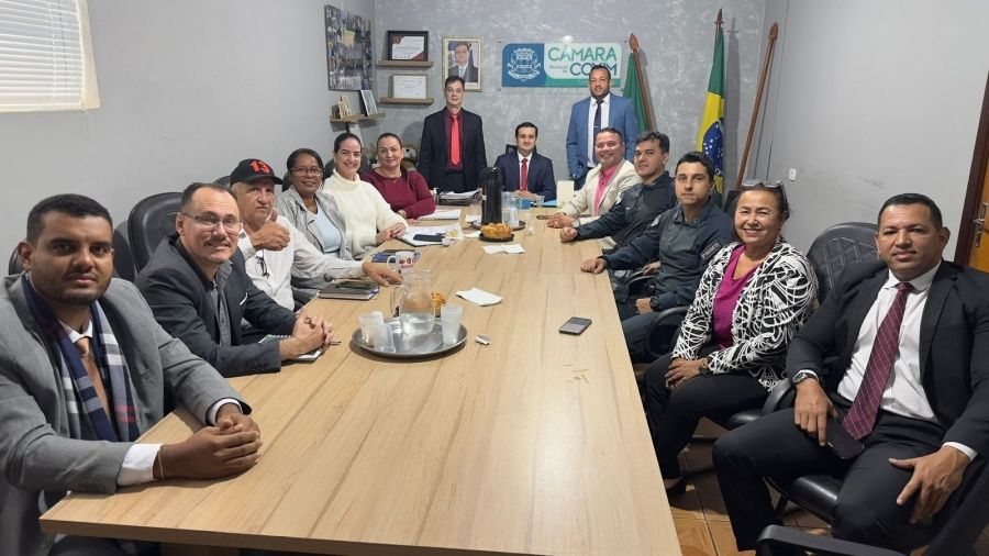 Vereadores recebem novo comandante do 5º BPM e reforçam apoio às ações de segurança