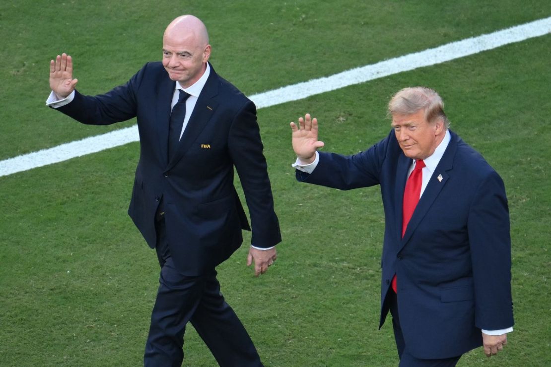 Vaias a Donald Trump durante a final da Copa do Mundo repercutem após decisão do Mundial