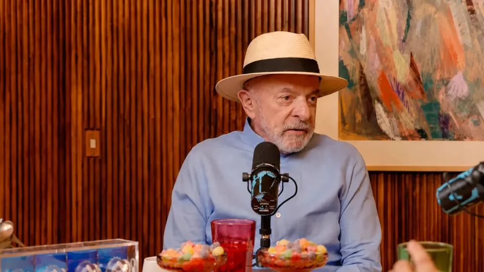 Lulinha terá de provar ser inocente e não usarei cargo para protegê-lo, diz Lula
