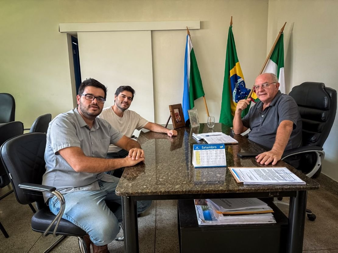 Vereador Yhgor Chagas pede apoio ao prefeito para retomada do atendimento no horário de almoço do CAPS de Rio Verde