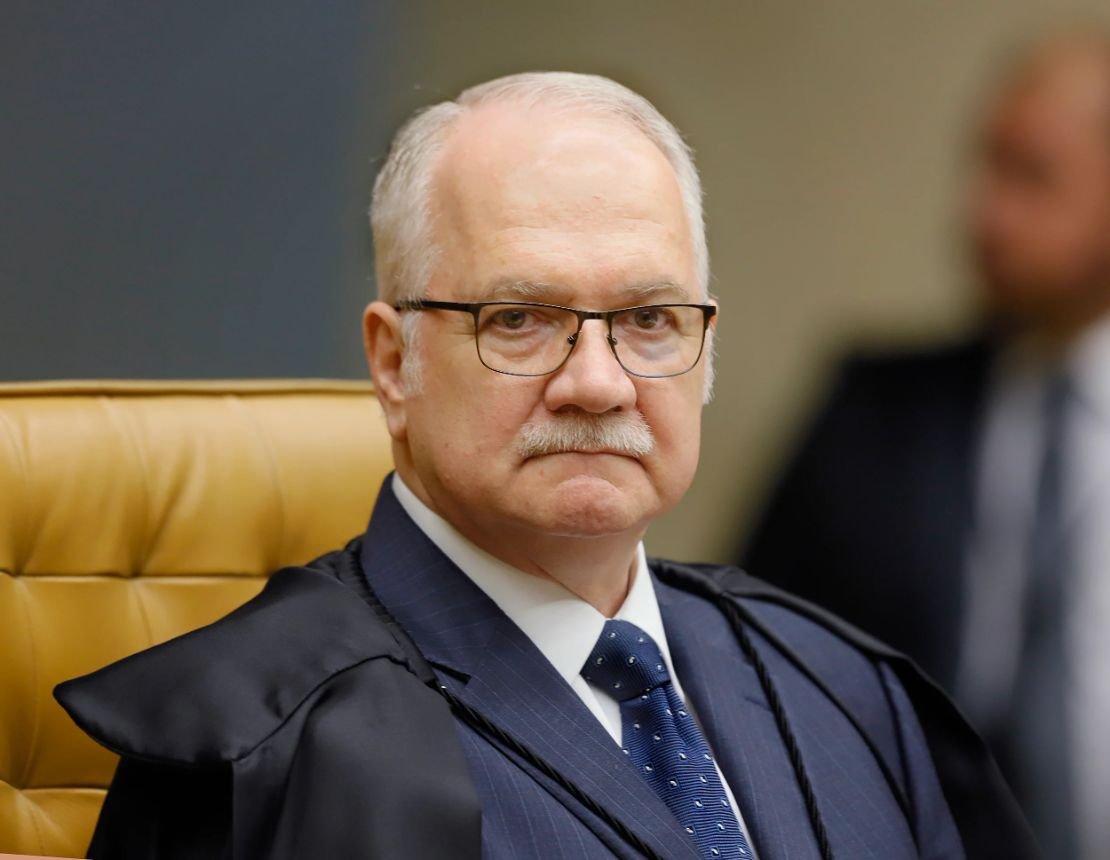 Fachin suspende decisão de Mendonça que afastou Andrei Rodrigues da PF