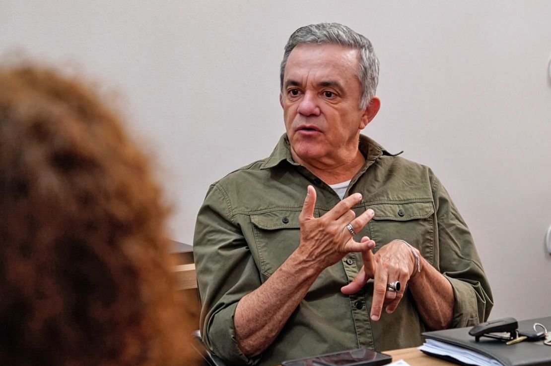 Para Vander, abalo institucional só atende interesses antidemocráticos