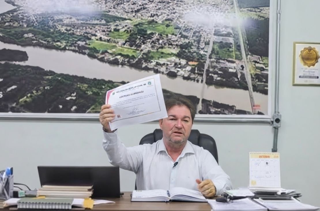 Prefeitura apresenta documento e esclarece abordagem de micro-ônibus da Saúde pela PRF