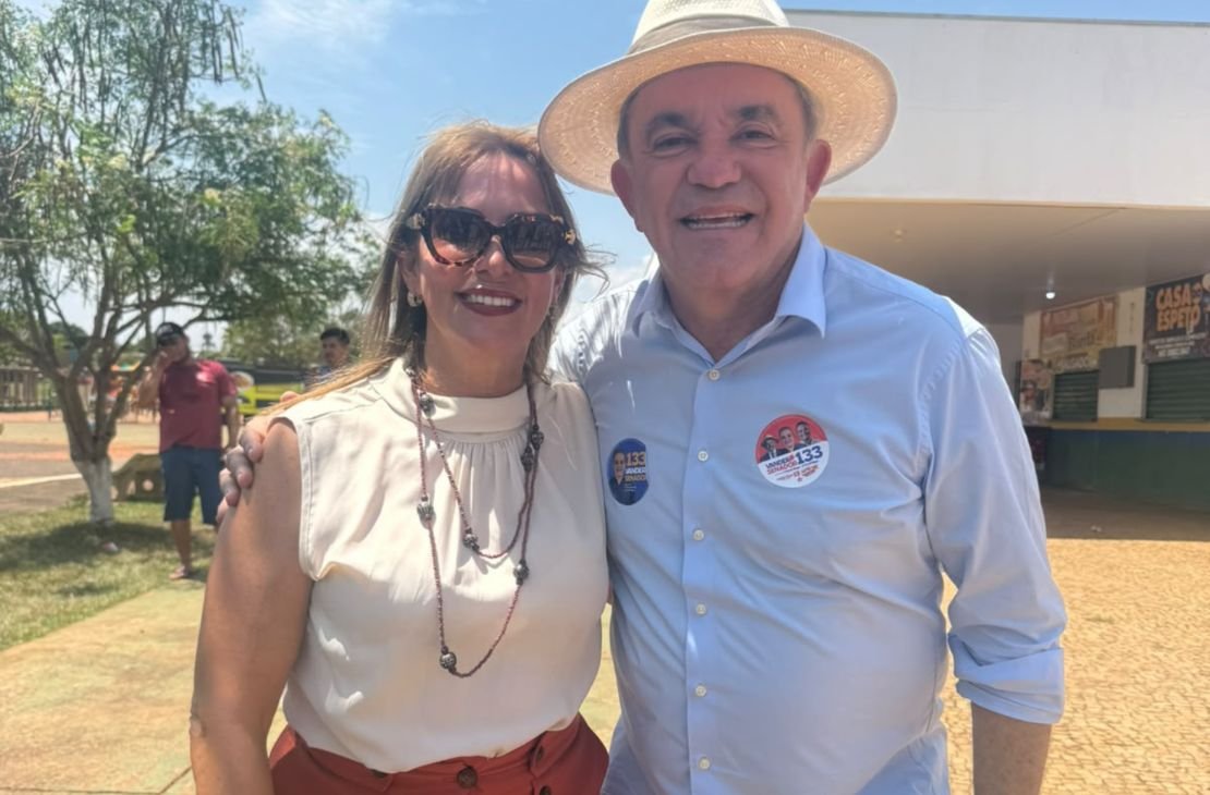 Clarice recebe Vander Loubet em Sonora e anuncia apoio à campanha do candidato ao Senado