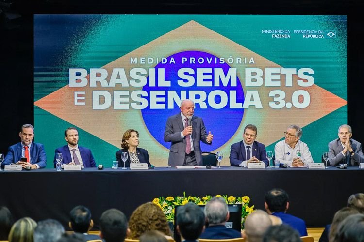Desenrola 3.0: Governo Lula vai comprar dívidas para aliviar o bolso de famílias endividadas