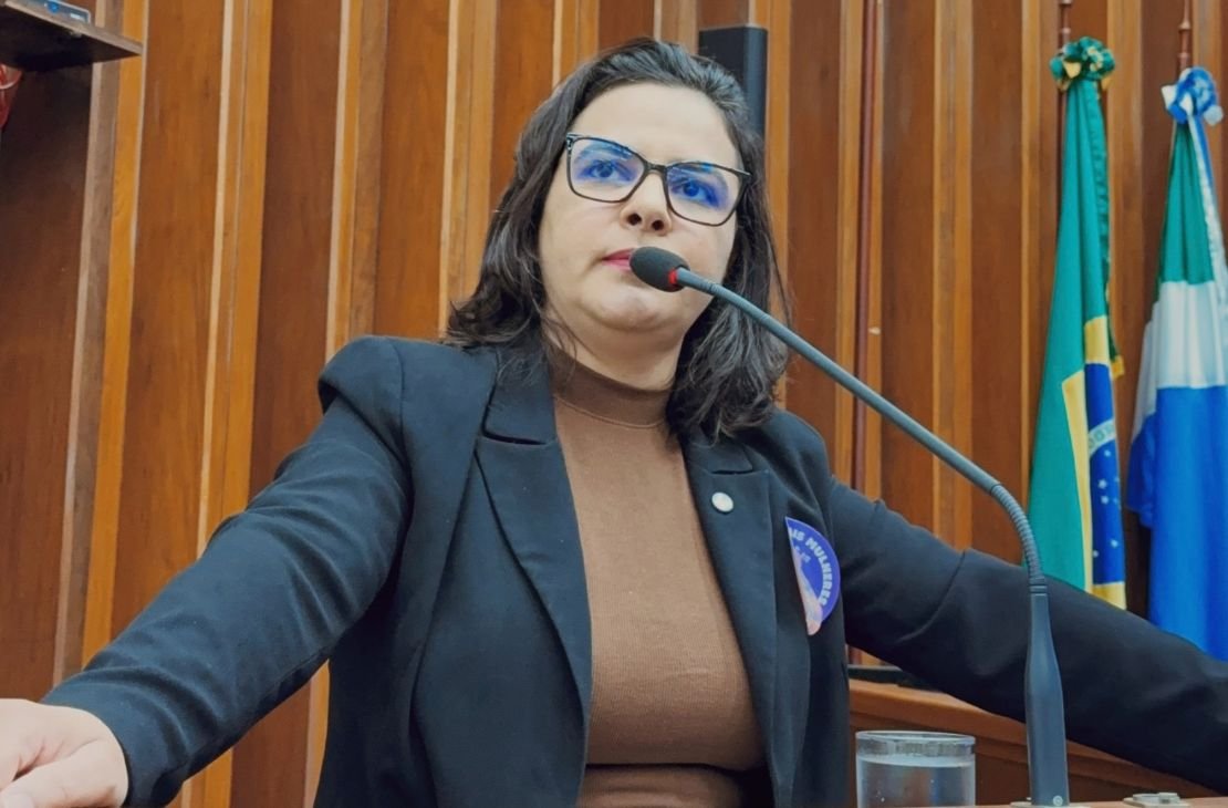 Gleice Jane, primeira mulher de esquerda a ocupar cadeira na Assembleia Legislativa de MS, disputa reeleição