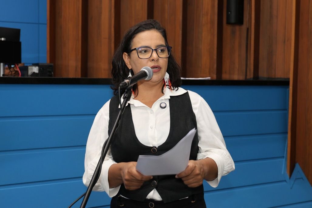 Deputada Gleice Jane alerta para avanço da intolerância religiosa