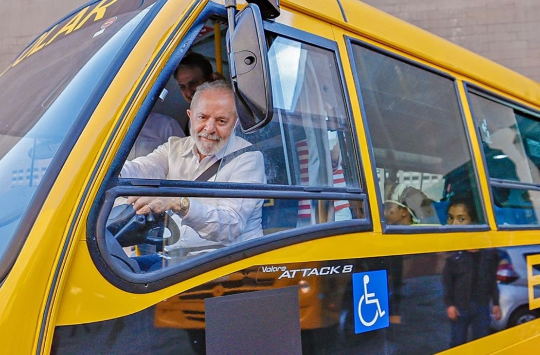 Tarifa zero: Lula quer passagem de graça nos fins de semana para todos os brasileiros